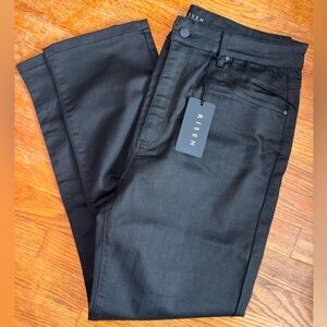 🆕NWT RISEN BLACK CAT SKINNIES🆕